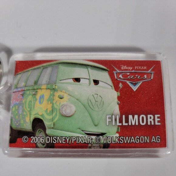 2006 Disney Pixar Cars‎ 1 Keychain Charm FILLMORE First Gen State Farm Promotion - Picture 1 of 3